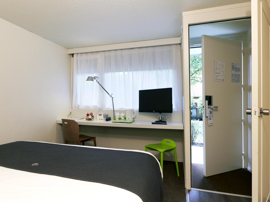 Campanile Saint-Malo ~ Saint-Jouan-Des-Guerets Hotel Bagian luar foto